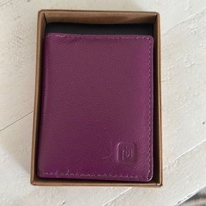 🆕🆕🆕 Fuchsia cardholder leather wallet
